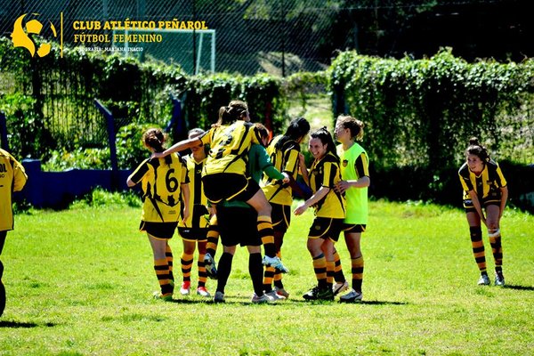 Fútbol Femenino: El clásico es el gran destacado en el retorno del  Campeonato Uruguayo